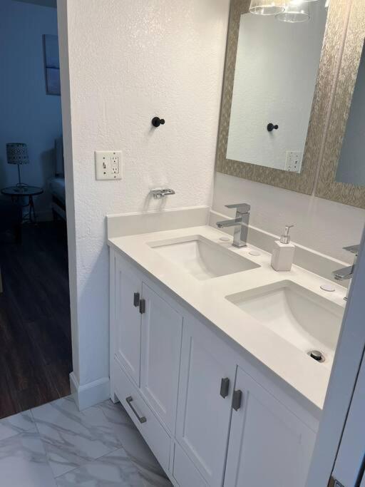 Sequoia Villa Visalia Zewnętrze zdjęcie