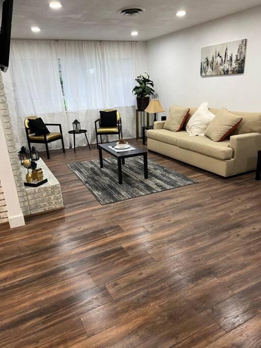 Sequoia Villa Visalia Zewnętrze zdjęcie